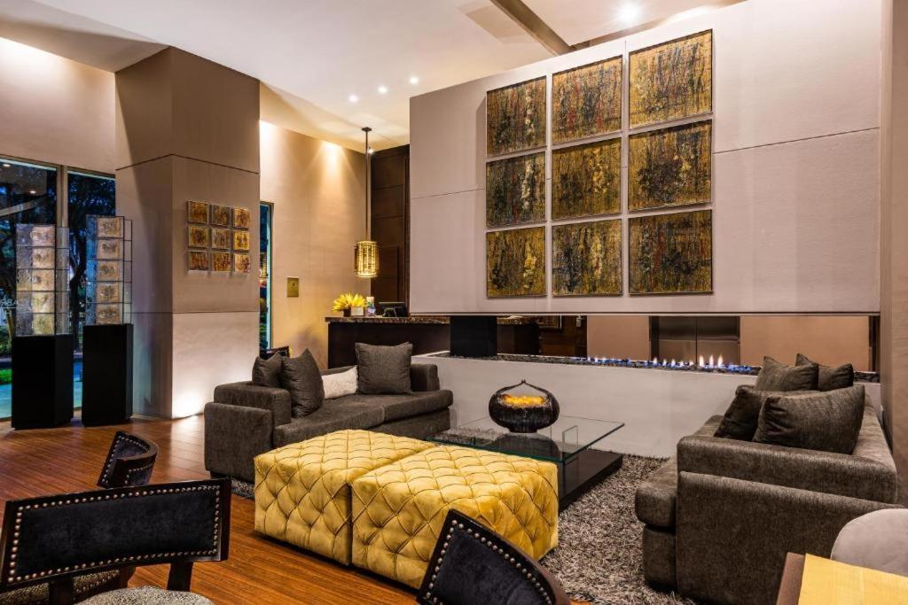 Hotel Cabrera Imperial By Key 33 Bogotá Extérieur photo